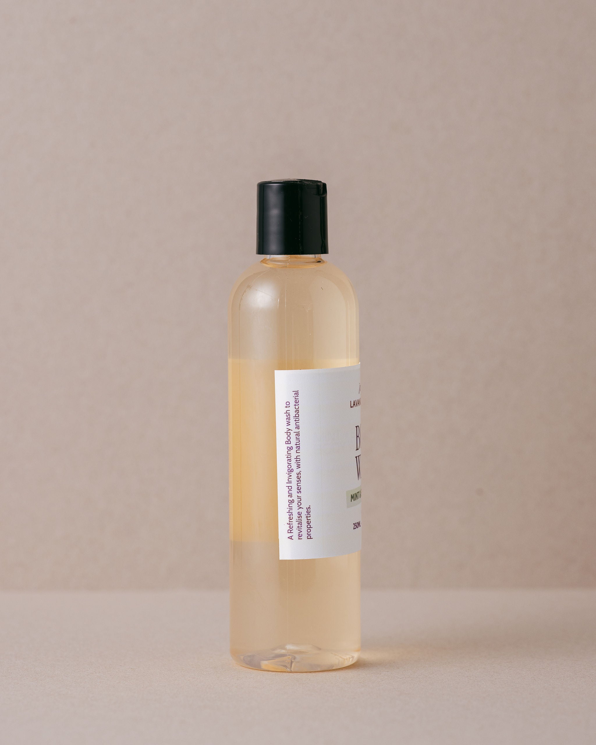 Mint and eucalyptus body wash handmade with natural ingredients at Lavandula Farm